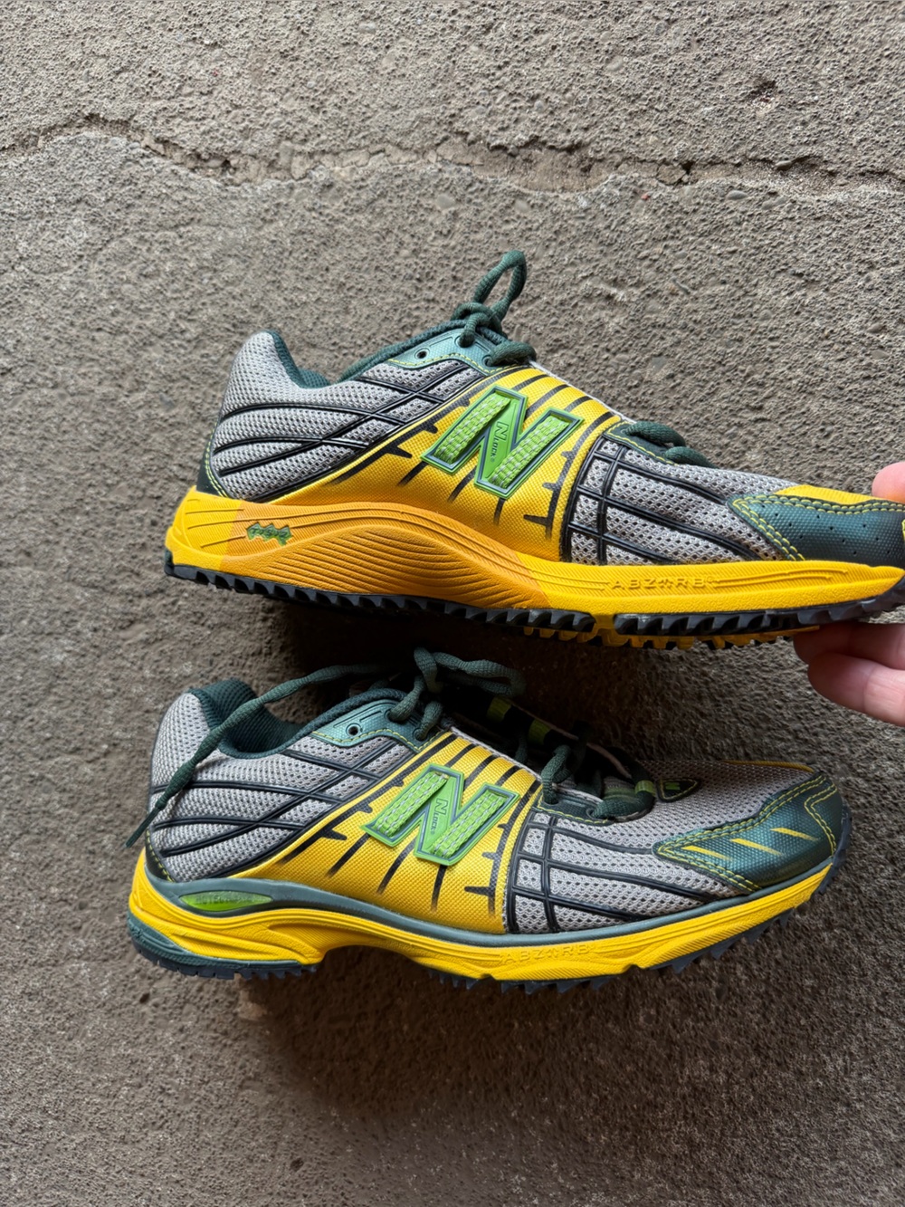 New Balance Men’s Yellow, Gray & Green Running Sneakers Size 8